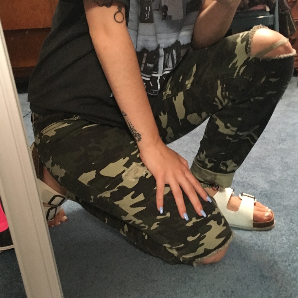 NEW ripped camo jeans
